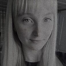 Фотография девушки Dasha, 18 лет из г. Кривой Рог