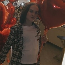 Фотография девушки Юлия, 21 год из г. Железногорск