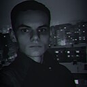 Максим, 22 года