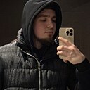 Адам, 22 года