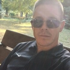 Олег, 44 из г. Омск.