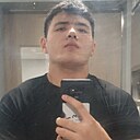 Гайратбек, 23 года