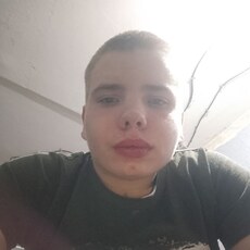 Фотография мужчины Артем, 18 лет из г. Рославль