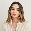 Николь, 24 года