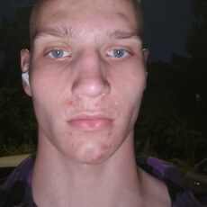 Фотография мужчины Роман, 19 лет из г. Нижний Новгород