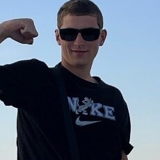 Фотография мужчины Алексей, 20 лет из г. Минск