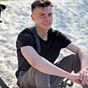 Саша, 24 года