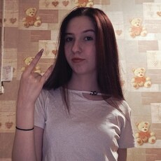 Фотография девушки Алена, 18 лет из г. Киров