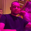 Артем, 24 года