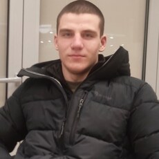 Фотография мужчины Дмитрий, 18 лет из г. Санкт-Петербург