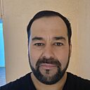 Сиявуш, 40 лет