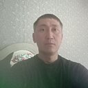 Едил, 40 лет