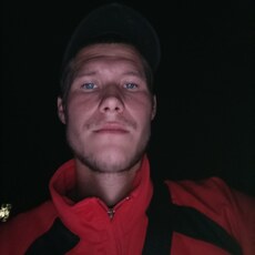 Фотография мужчины Максим, 28 лет из г. Волжский