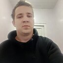 Виктор, 24 года