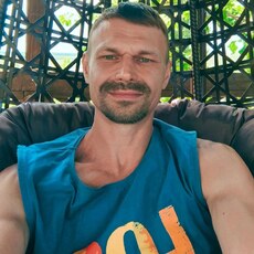 Фотография мужчины Владислав, 39 лет из г. Саратов