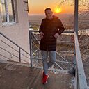 Антон, 33 года