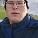 Роман, 24 года