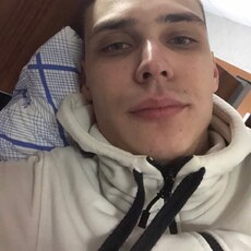 Фотография мужчины Владислав, 22 года из г. Брянск
