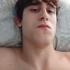 Фотография мужчины Андрей, 19 лет из г. Челябинск