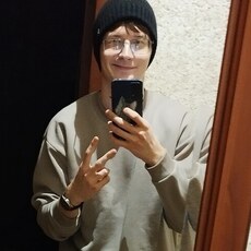 Фотография мужчины Кирилл, 18 лет из г. Минск