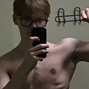 Максим, 19 лет