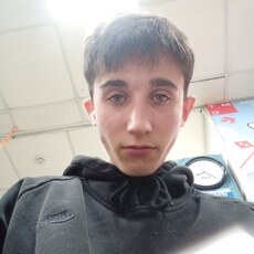 Фотография мужчины Равиль, 23 года из г. Иркутск