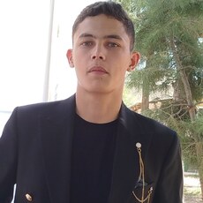 Фотография мужчины Макс, 18 лет из г. Шымкент