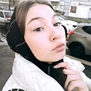 Lili, 23 года