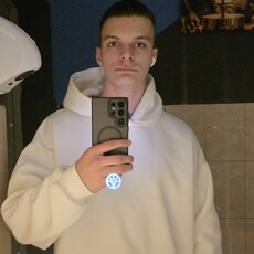 Фотография мужчины Роман, 18 лет из г. Оренбург