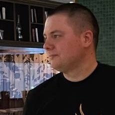 Фотография мужчины Артем, 28 лет из г. Сургут