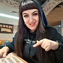 Удалилась, 40 лет