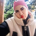 Анюта Захарова, 32 года