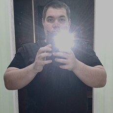 Фотография мужчины Денис, 28 лет из г. Заводоуковск