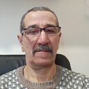 Вагиф, 44 года