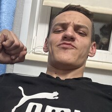 Фотография мужчины Евгений, 22 года из г. Барнаул