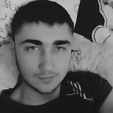 Фотография мужчины Олег, 29 лет из г. Усть-Илимск