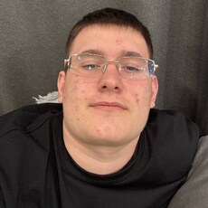 Фотография мужчины Матвей, 19 лет из г. Новосибирск