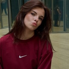 Фотография девушки Ксюша, 18 лет из г. Санкт-Петербург