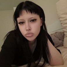 Фотография девушки София, 18 лет из г. Новосибирск