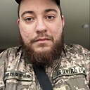 Артём, 22 года