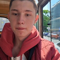 Фотография мужчины Максим, 19 лет из г. Новосибирск
