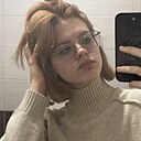 Алёна, 18 лет