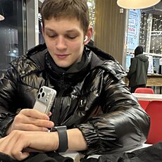 Фотография мужчины Кирилл, 18 лет из г. Москва