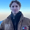 Илья, 23 года