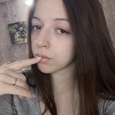 Фотография девушки Даша, 18 лет из г. Гагарин