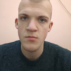 Фотография мужчины Илья, 19 лет из г. Санкт-Петербург