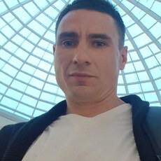 Фотография мужчины Yuriy, 39 лет из г. Варшава