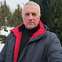 Виктор, 61 год