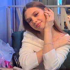 Фотография девушки Алена, 22 года из г. Саратов