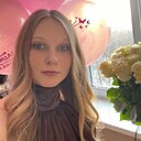 София, 19 лет